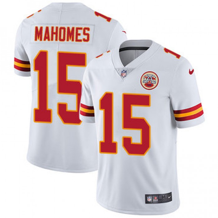 Men's Nike Chiefs #15 Patrick Mahomes White Stitched NFL Vapor Untouchable Limited Jersey